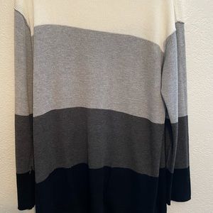 Vince Camuto Color block sweater